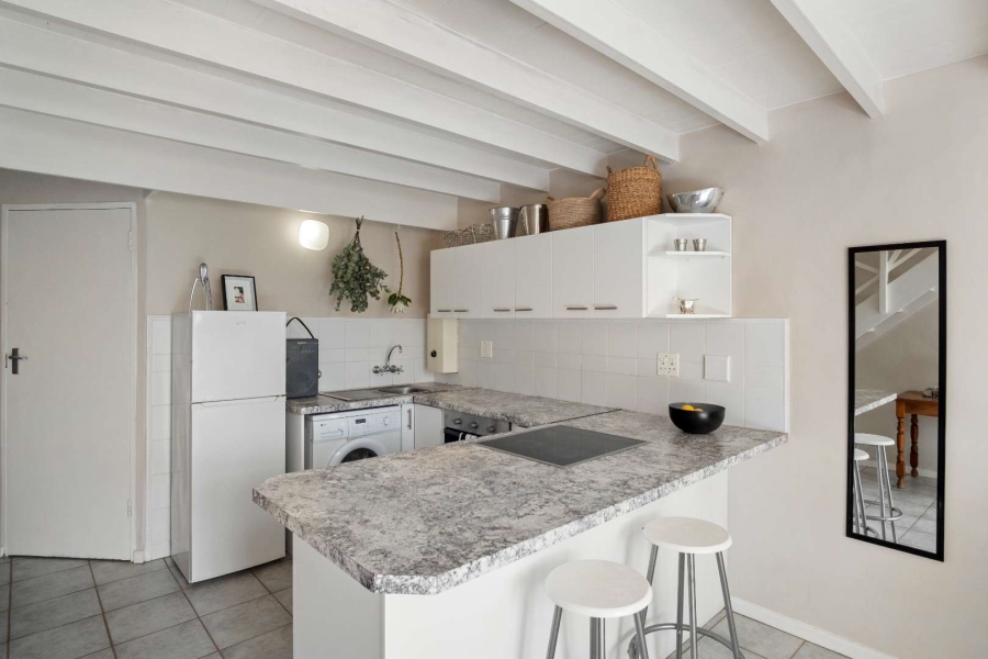 To Let 1 Bedroom Property for Rent in Beach Estate Western Cape
